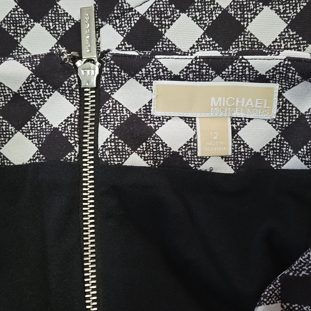 Michael Kors Black and White Checkered Pencil Skirt Ladies Size 12 Never Worn - Picture 8 of 10